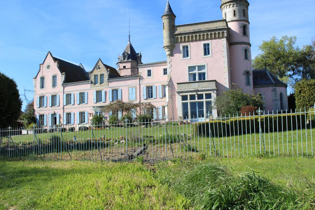 Chateau De Villeneuve - Montolieu Eksteriør billede