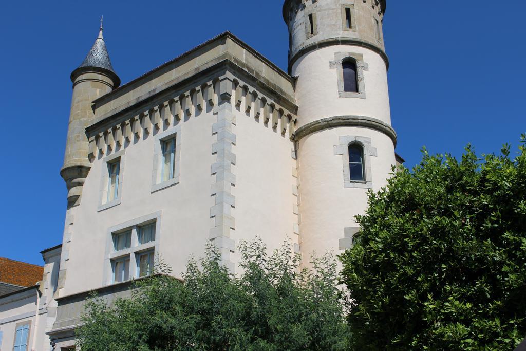 Chateau De Villeneuve - Montolieu Eksteriør billede